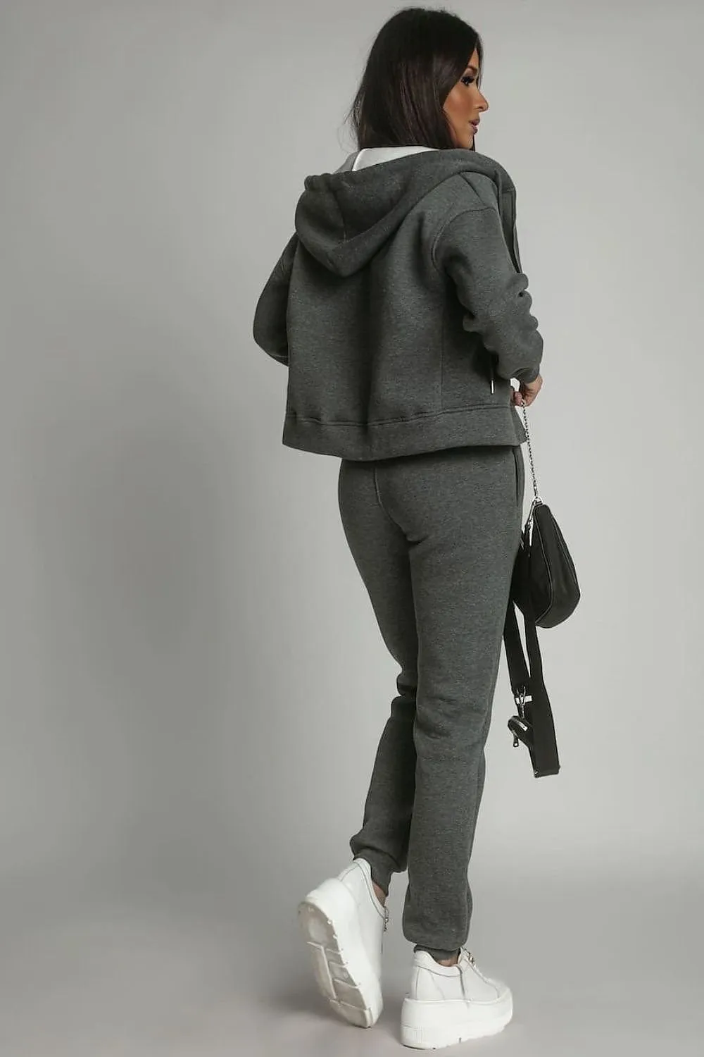 Unbuttoned tracksuit elastic waistband