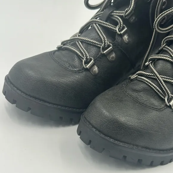 Unionbay Women's Dark Gray &amp; Heather 7.5 Lugg Sole Boots Moto Lace Ankle Boot