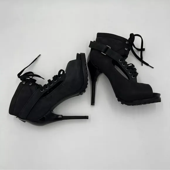 United Nude Black Heeled Boots with Stiletto and Buckle size 8