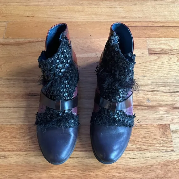 UNITY IN DIVERSITY Lauper Mixed Media Boots 37
