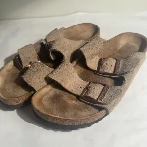 Used Birkenstock Tan Sandals double strap sz 38 women’s 7-7.5 Narrow
