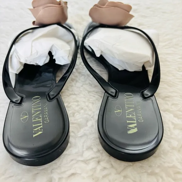 Valentino Garavani Rose Black and Brown Thong Flip Flops Sandals size EU 38