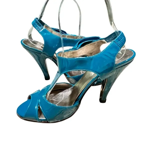 VALENTINO Garavani Teal Blue Patent Leather Heels Shoes Bow Ankle T Strap Retro
