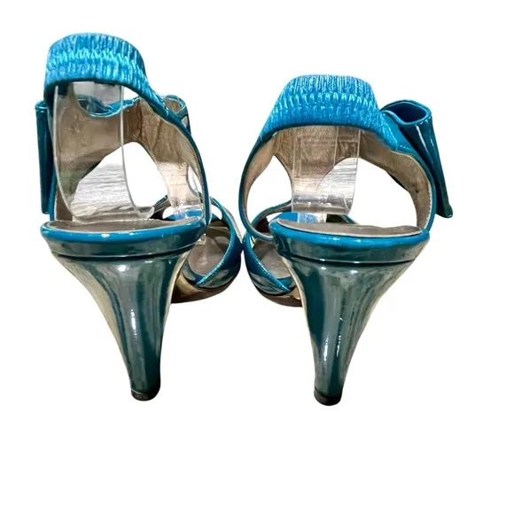 VALENTINO Garavani Teal Blue Patent Leather Heels Shoes Bow Ankle T Strap Retro