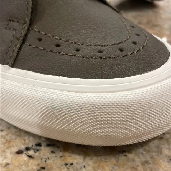 Vans off the Wall Thalia Surf X Men's 9 Sneakers Ultracush Insole Rare lace up