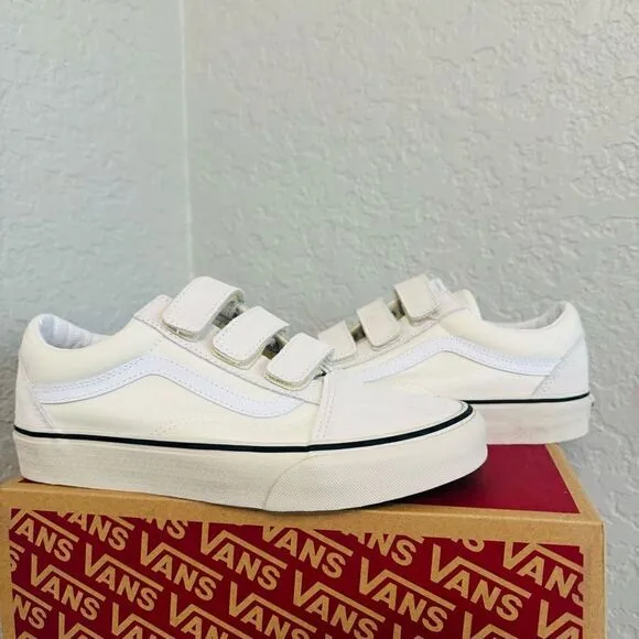 VANS Old Skool V Pro Sneaker (Women), Size 8.5, Beige/Marshmallow, Classic NWT