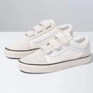 VANS Old Skool V Pro Sneaker (Women), Size 8.5, Beige/Marshmallow, Classic NWT