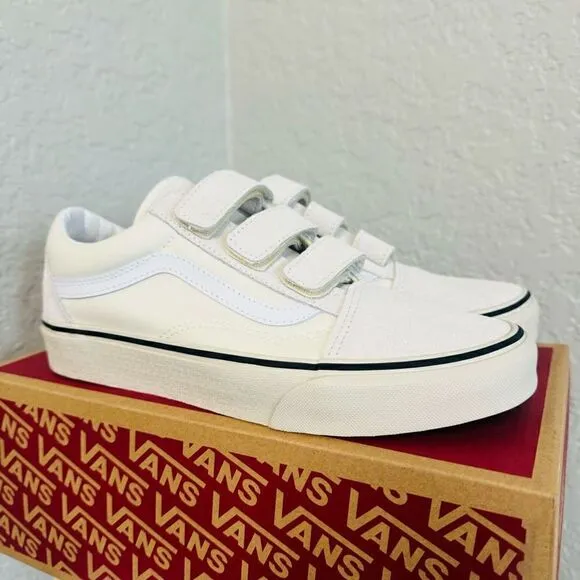 VANS Old Skool V Pro Sneaker (Women), Size 8.5, Beige/Marshmallow, Classic NWT