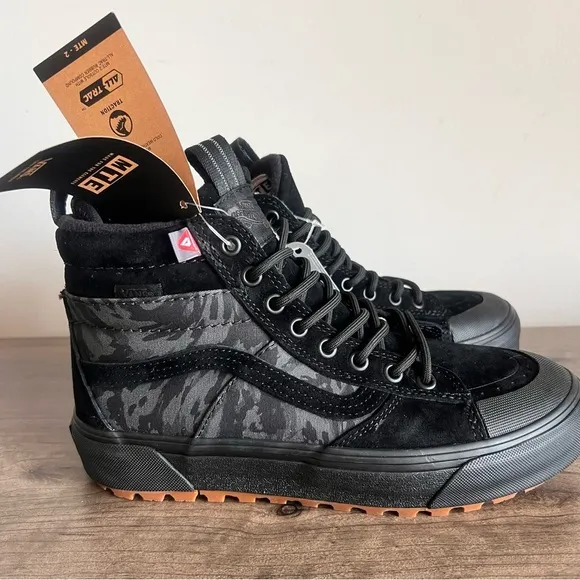 VANS Sk8-Hi MTE-2 Waterproof Unisex Shoe Size 8 or 6.5 #665