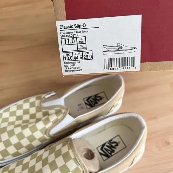 Vans Women Classic Slip-On Checkerboard Shoe Mens 11.0 US Women’s 12.5US