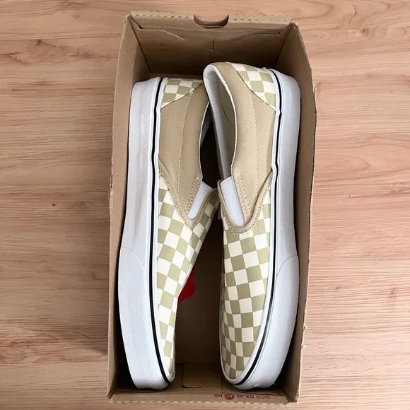 Vans Women Classic Slip-On Checkerboard Shoe Mens 11.0 US Women’s 12.5US