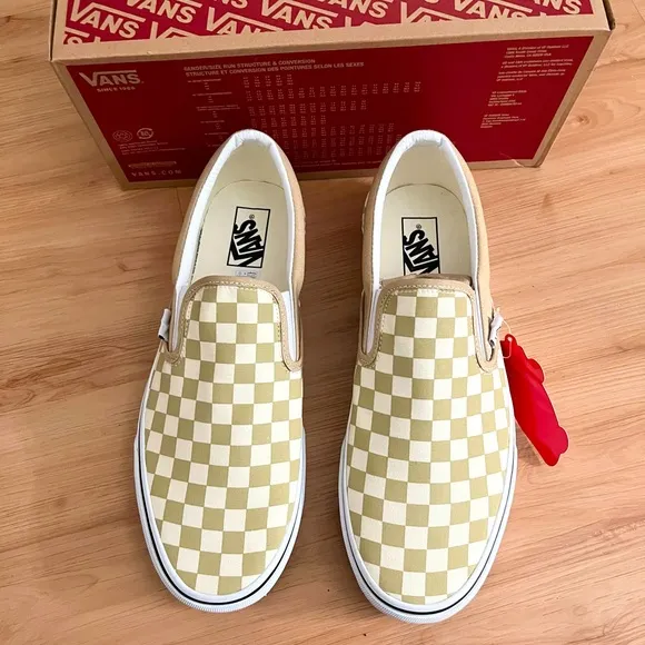 Vans Women Classic Slip-On Checkerboard Shoe Mens 11.0 US Women’s 12.5US