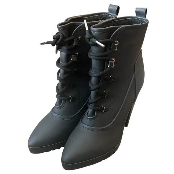 Veronica Beard Charley Coated Leather Lace-Up Bootie - Womans Size 39.5 Italy