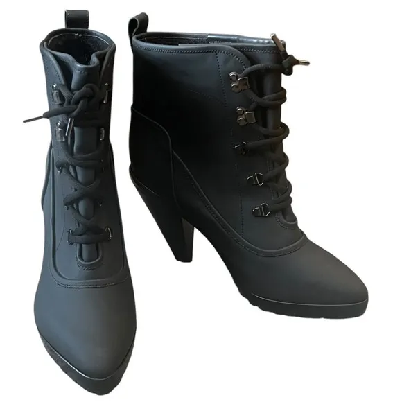 Veronica Beard Charley Coated Leather Lace-Up Bootie - Womans Size 39.5 Italy