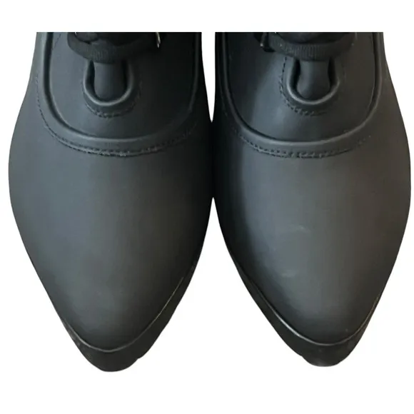 Veronica Beard Charley Coated Leather Lace-Up Bootie - Womans Size 39.5 Italy