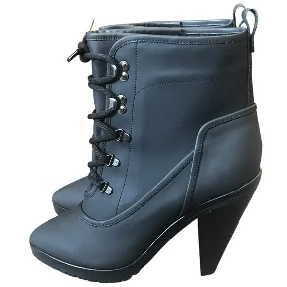 Veronica Beard Charley Coated Leather Lace-Up Bootie - Womans Size 39.5 Italy