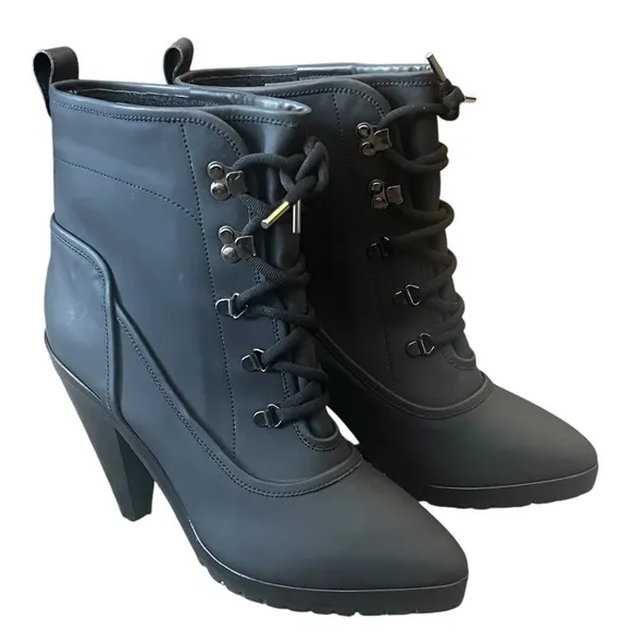 Veronica Beard Charley Coated Leather Lace-Up Bootie - Womans Size 39.5 Italy