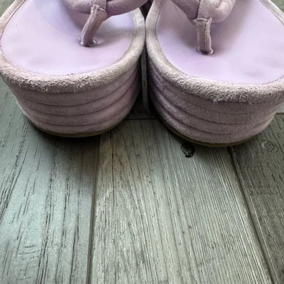 Veronica Beard Lavender Purple Geno Platform Thong Flip Flop Sandals Size 7 READ