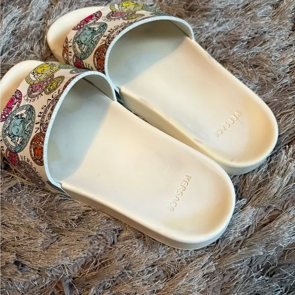 Versace Cream and Multicolor Medusa Slide Sandals