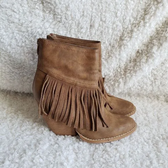 Very Volatile Brown Leather Boho‎ Fringed Ankle Boots
