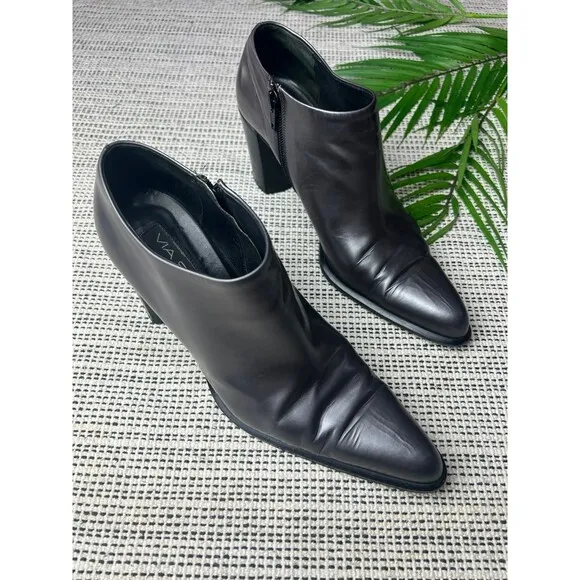 via spiga made in italy ankle metallic gray boots size 9.5M