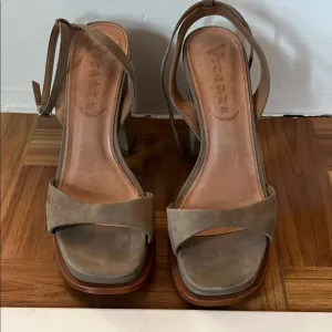 Vicenza Tan Chunky Heel Suede Sandals with Ankle Strap Size 8