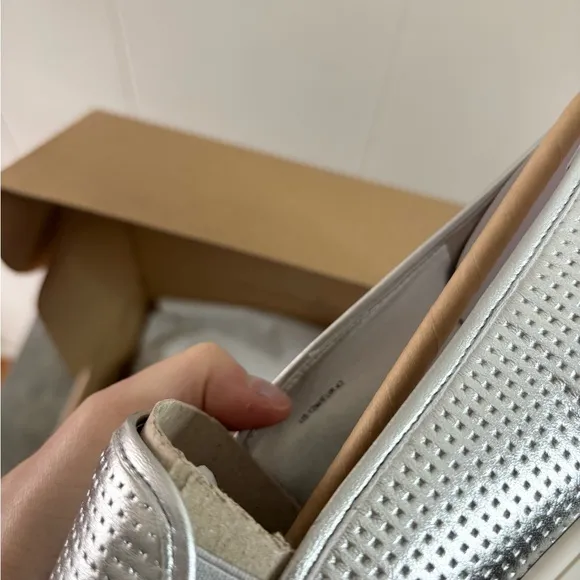 Vince Blair silver sneakers slip on casual size 12 women’s new