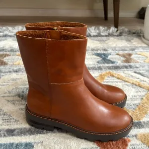 Vince Camuto Telvanni Boots