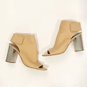 VINCE Faye Boots Booties Nude size 8 $495.00 Leather metallic heel