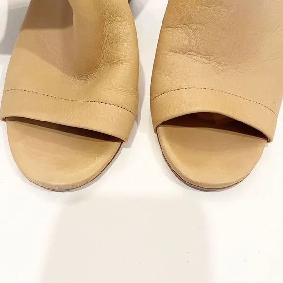 VINCE Faye Boots Booties Nude size 8 $495.00 Leather metallic heel