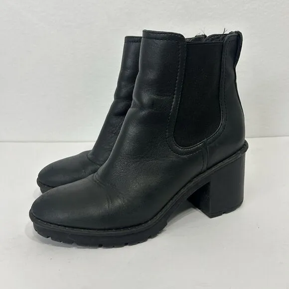 VINCE Henderson Black Weatherproof Leather Ankle Boots Womens 7M