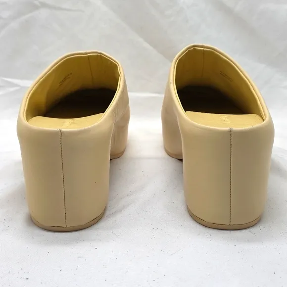 Vince Isa Clog Sandals Cypress Size 8.5