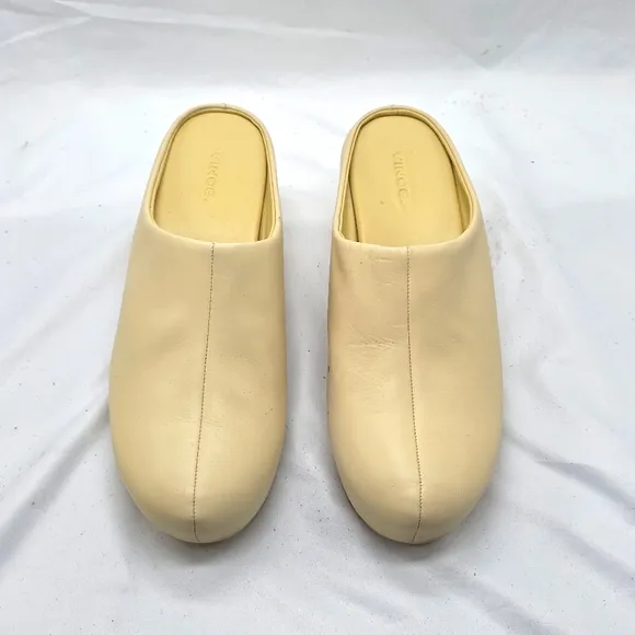 Vince Isa Clog Sandals Cypress Size 8.5