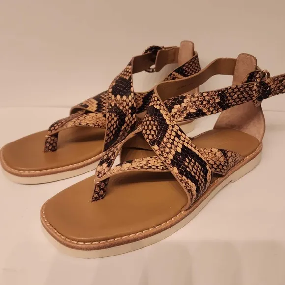 Vince Women's Morris Snakeskin Embossed Leather Thong Sandals Size 6