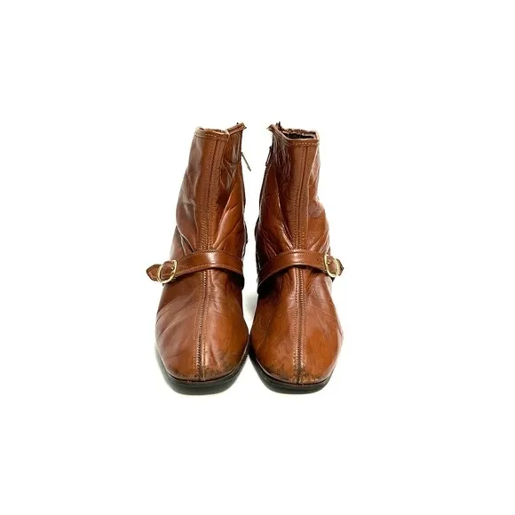 Vintage 1970s brown leather buckle zip up ankle fashion boots