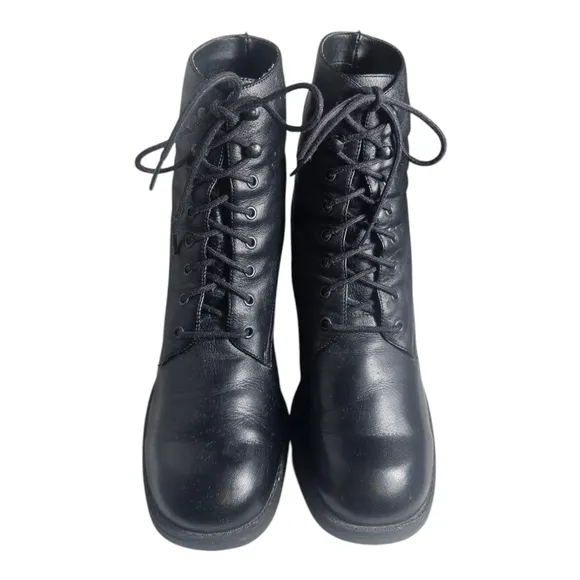 Vintage 90s Black Leather Lace Up Platform Block Heel Boots by Kf Ltd  7.5