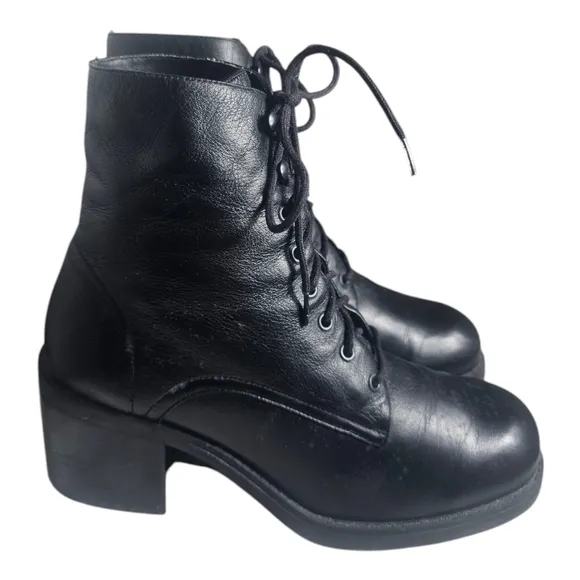 Vintage 90s Black Leather Lace Up Platform Block Heel Boots by Kf Ltd  7.5