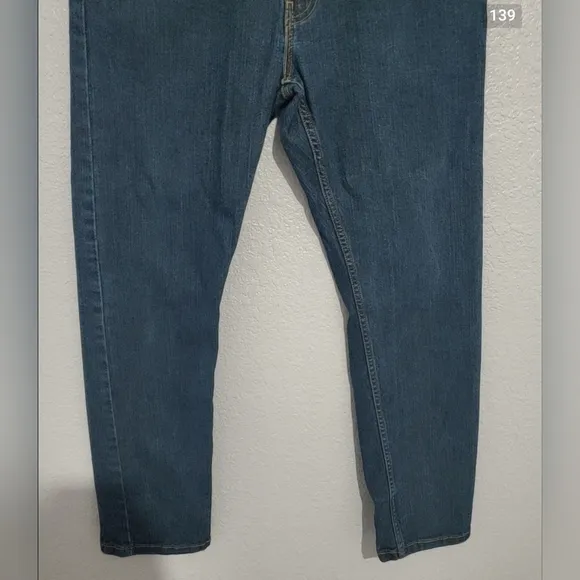 Vintage Levis 511 Big E Red Tab Dark Blue Denim Jeans 34x30 PC9-04511-5314