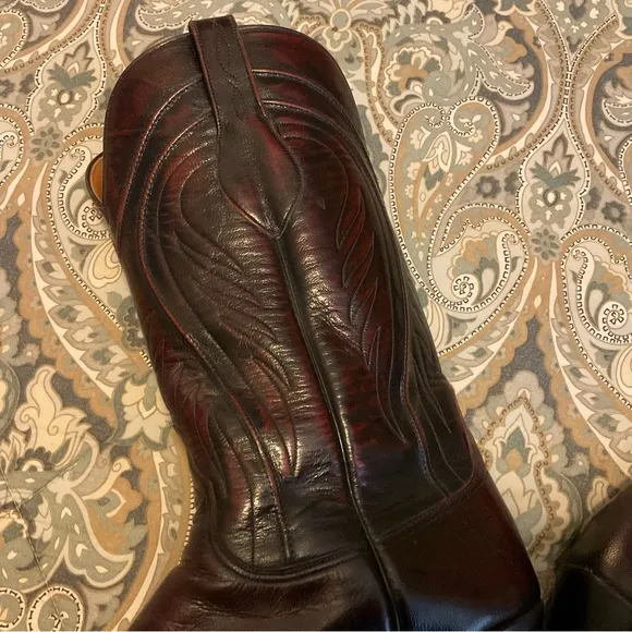 Vintage Lucchese Classic Seville  Square Toe Black Cherry Cowboy Boots Sz 12.5AA