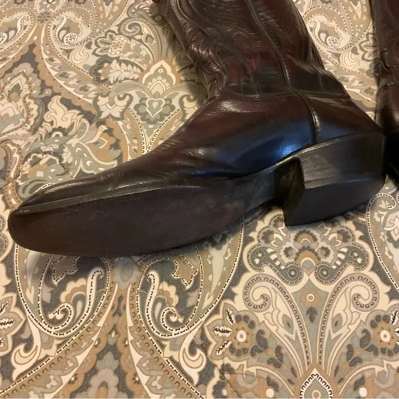 Vintage Lucchese Classic Seville  Square Toe Black Cherry Cowboy Boots Sz 12.5AA