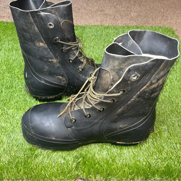 Vintage Military Bata boots