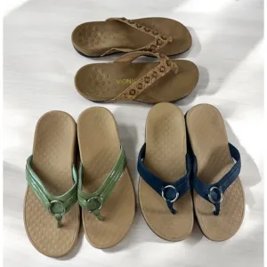Vionic Bundle Lot of 3 Sets of Sandals Aloe &amp; Floriana Flip Flops Women's Size 9