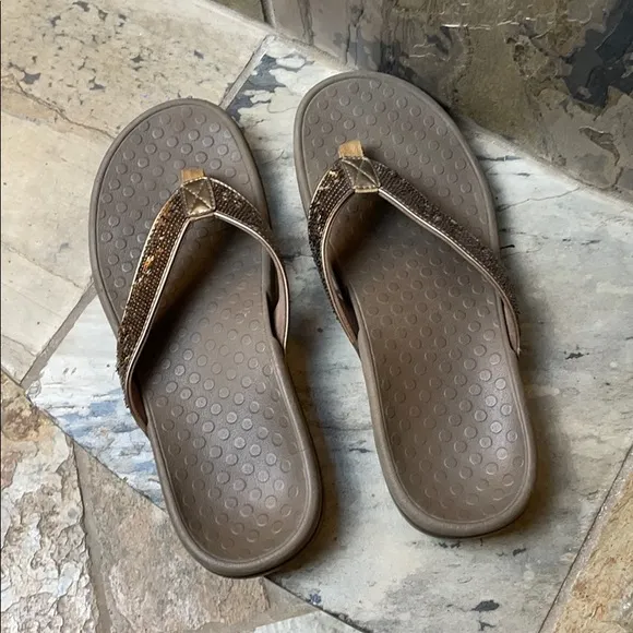 VIONIC Flip Flop Sandal Ladies Size 9