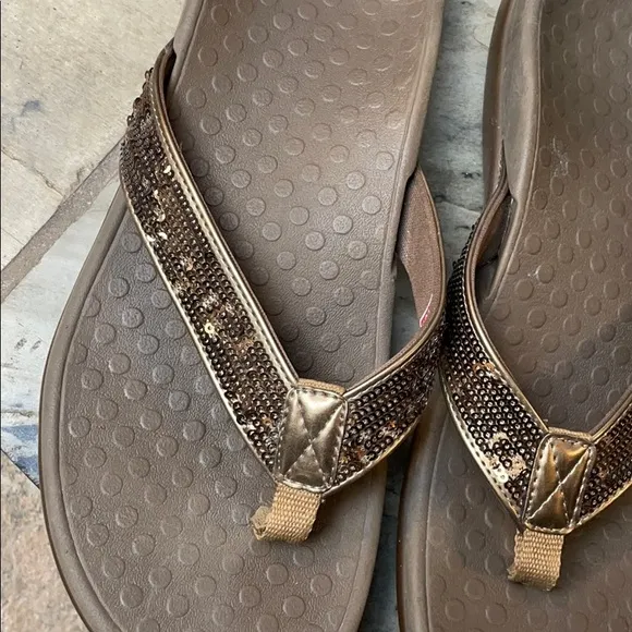 VIONIC Flip Flop Sandal Ladies Size 9