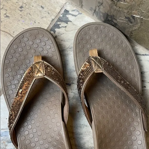VIONIC Flip Flop Sandal Ladies Size 9