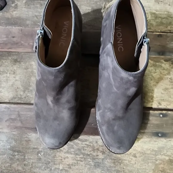 Vionic Joy Serena Weather Resistant Suede Chelsea Boots with Tassled Side Zipper