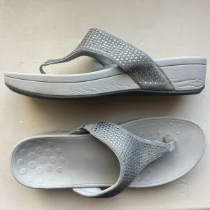 Vionic Pacific Naples Gray Rhinestone Platform Flip Flop Thong Sandals Women 11