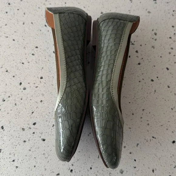 Vionic Caroll Women’s Size 8 Flats Army Green Patent Croc Leather Casual Shoes