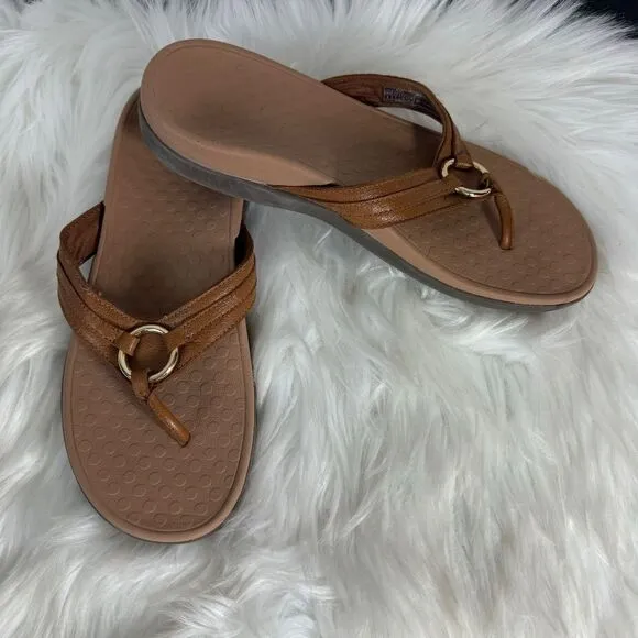 Vionic Tide Aloe Tan Leather Flip Flop Sandals Sz 9