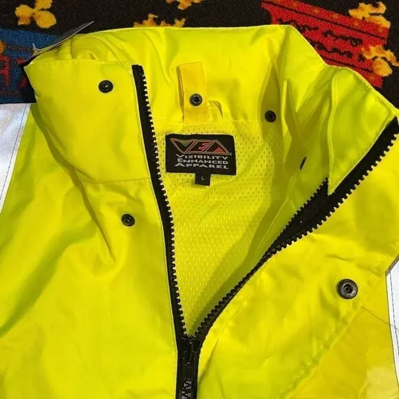 Visibility Enhanced Apparel 3M Scotchlite Waterproof Hidden Hood Jacket / Size L